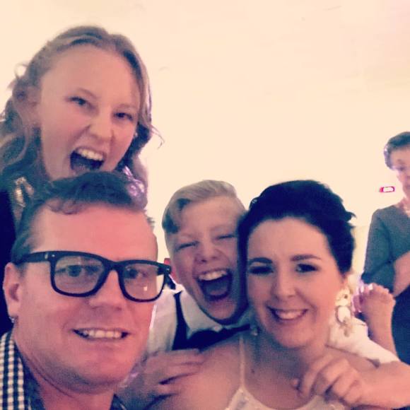 Meet your Posher, Carlee - Picture 1 of 1